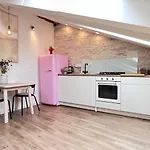 Apartments Forum 2