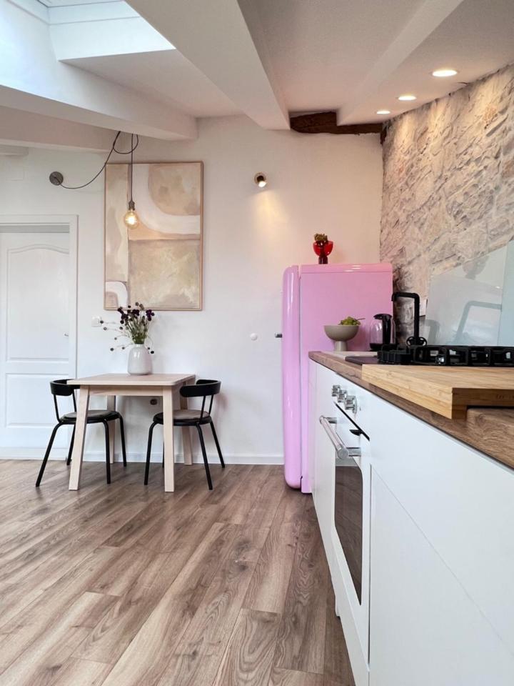 Forum 2 Apartment